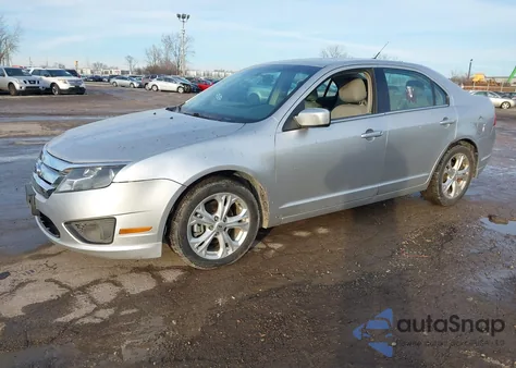 2012 Ford Fusion Se z USA, uszkodzony, nr VIN 3FAHP0HAXCR381409